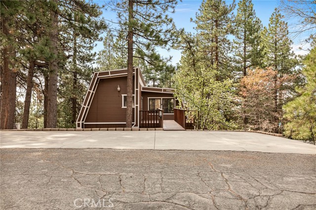 Detail Gallery Image 32 of 39 For 30941 Glen Oak, Running Springs,  CA 92382 - 3 Beds | 2 Baths