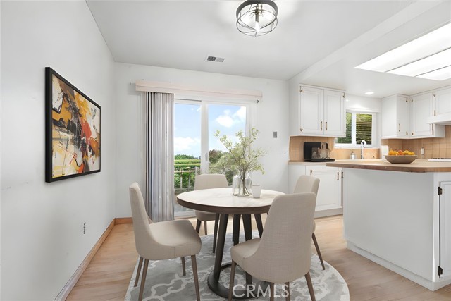 2703 Rodman Drive, Los Osos CA: https://media.crmls.org/medias/e72da3df-414c-40ed-9ddd-2162efac3aca.jpg