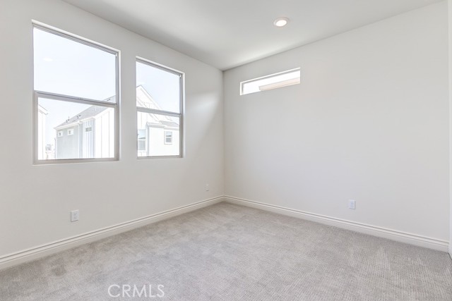 Detail Gallery Image 22 of 33 For 791 Benchmark, Irvine,  CA 92618 - 3 Beds | 3/1 Baths