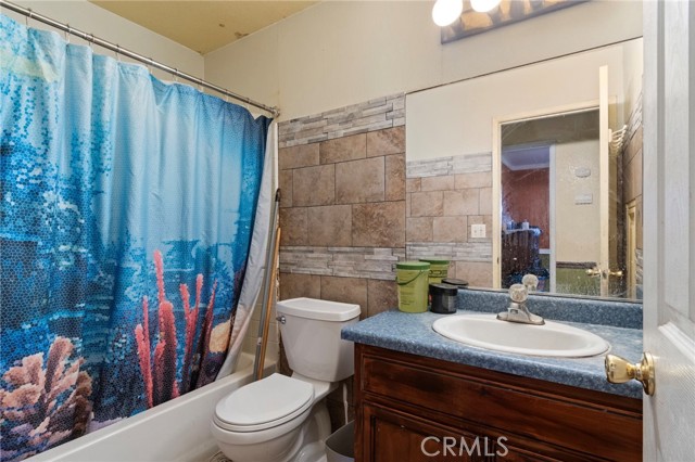 Detail Gallery Image 12 of 21 For 1451 Segovia Ct, Madera,  CA 93638 - 4 Beds | 2 Baths