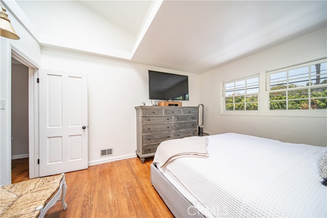 1733 Bayou Way, Seal Beach CA: https://media.crmls.org/medias/e72f9ef5-c4b8-4cb2-90ab-385e9e077e25.jpg