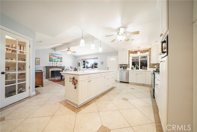 Detail Gallery Image 9 of 41 For 6961 Cambridge Ave, Rancho Cucamonga,  CA 91701 - 3 Beds | 2 Baths