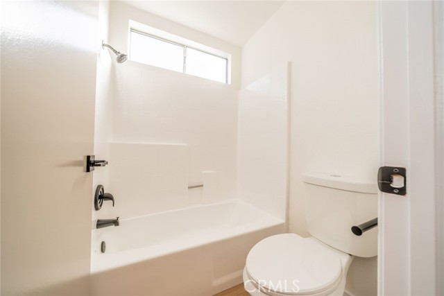 Detail Gallery Image 24 of 38 For 3722 Strawberry Creek, Ontario,  CA 91761 - 4 Beds | 3 Baths