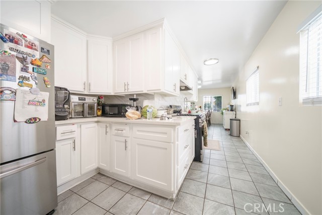 Detail Gallery Image 16 of 25 For 1522 W 58th Pl, Los Angeles,  CA 90047 - 3 Beds | 1 Baths
