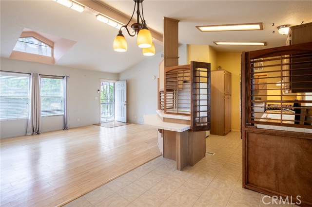 Detail Gallery Image 3 of 16 For 145 Morocco #145,  Palm Springs,  CA 92264 - 3 Beds | 2 Baths