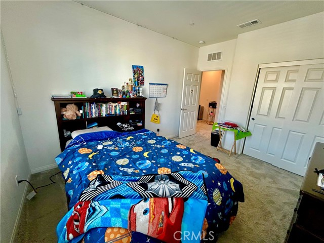 Detail Gallery Image 10 of 14 For 1485 E Laurelwood Dr, San Bernardino,  CA 92408 - 3 Beds | 2/1 Baths