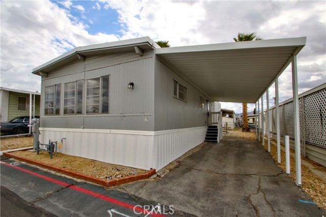 Detail Gallery Image 2 of 24 For 7425 Church Street Spc 134,  Yucca Valley,  CA 92284 - 2 Beds | 2 Baths