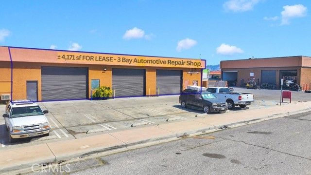 17102 Main Street, Hesperia, California 92345, ,Commercial Lease,For Rent,17102 Main Street,CRHD25088180