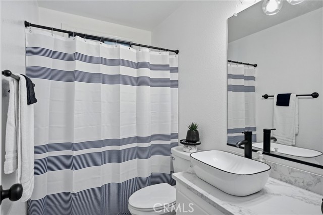 Detail Gallery Image 22 of 33 For 19004 Deer Hill, Hidden Valley Lake,  CA 95467 - 3 Beds | 2 Baths