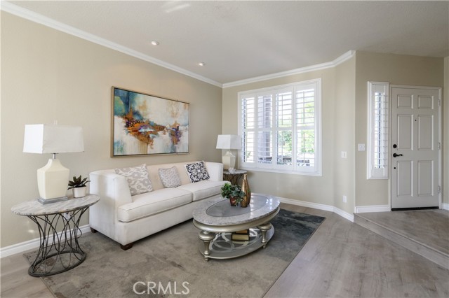 Detail Gallery Image 15 of 48 For 10 Sierra Blanco, Lake Forest,  CA 92610 - 5 Beds | 3 Baths