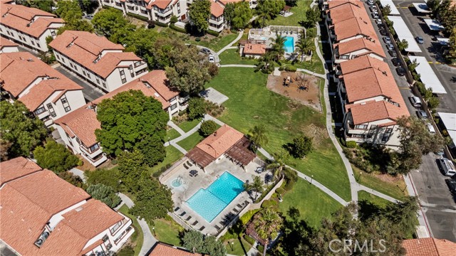 Detail Gallery Image 37 of 39 For 27979 Sarabande Ln #250,  Canyon Country,  CA 91387 - 2 Beds | 2 Baths