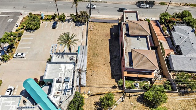 Front Image Thumbnail for CROC26078423