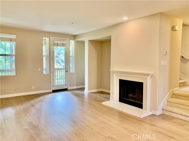 Detail Gallery Image 5 of 24 For 131 Stepping Stone, Irvine,  CA 92603 - 3 Beds | 3 Baths