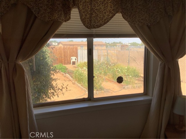 10578 Jamul Road, Apple Valley CA: https://media.crmls.org/medias/e7387380-067f-4968-a318-37ee7c3a29b7.jpg