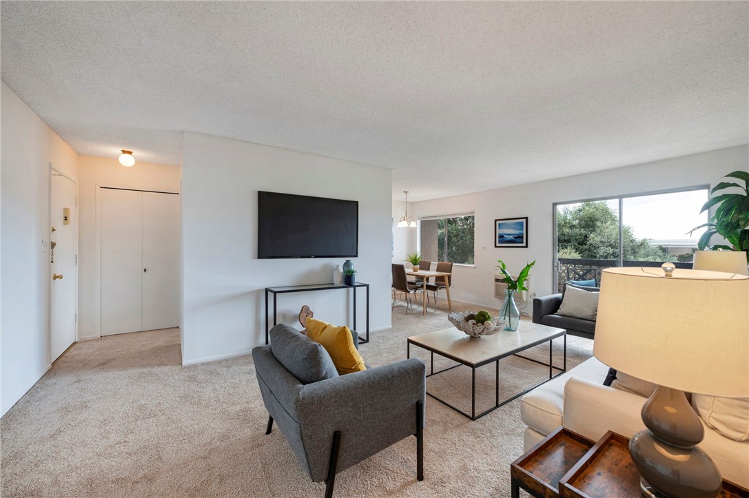 Detail Gallery Image 7 of 33 For 12200 Montecito Rd #B322,  Seal Beach,  CA 90740 - 1 Beds | 1 Baths