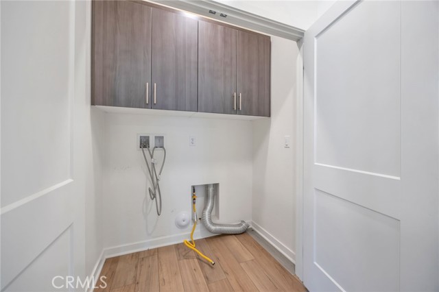 8227 Traveller Street, Chino CA: https://media.crmls.org/medias/e7393273-d6e1-4628-a699-e76df459f604.jpg