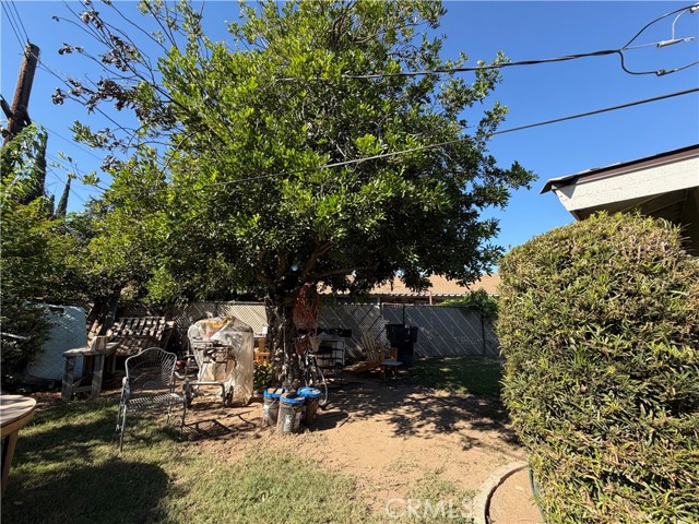 Detail Gallery Image 8 of 15 For 4005 Mckenzie, Riverside,  CA 92503 - – Beds | – Baths