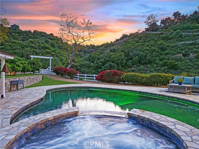 3 Poppy Trail, Rolling Hills, California 90274, 4 Bedrooms Bedrooms, 0 ,2 BathroomsBathrooms,Residential,For Sale,Poppy Trail,0,PV26128743