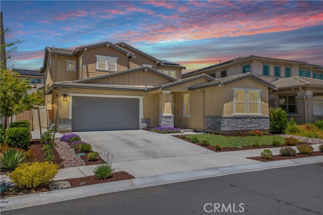 32172 Verbena Way, Temecula CA: https://media.crmls.org/medias/e73a7e9e-9254-42a4-8fd2-31361f3df000.jpg