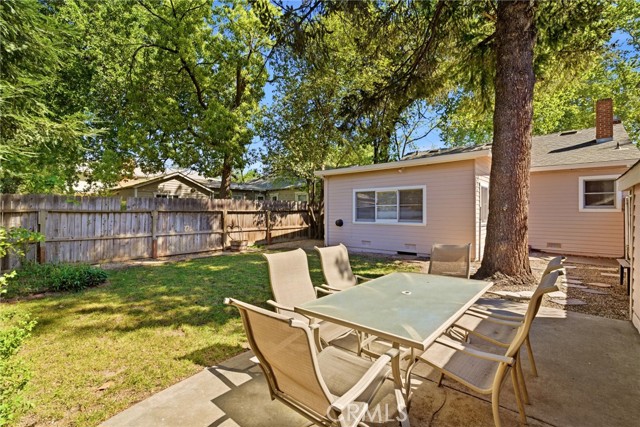 Detail Gallery Image 18 of 27 For 236 West 1st Avenue, Chico,  CA 95926 - 3 Beds | 1/1 Baths