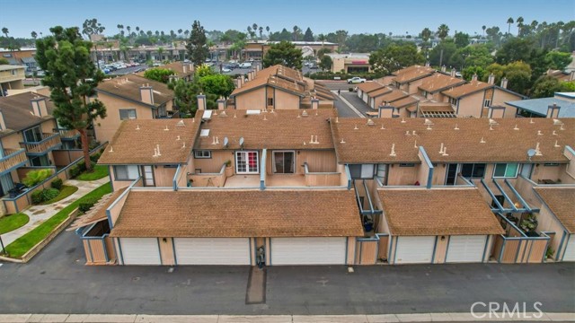 Detail Gallery Image 33 of 37 For 16826 Algonquin St #49,  Huntington Beach,  CA 92649 - 3 Beds | 2/1 Baths