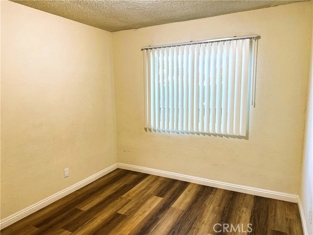 Detail Gallery Image 5 of 6 For 1603 W Palmyra #10,  Orange,  CA 92868 - 1 Beds | 1 Baths