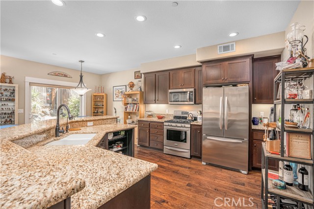 Detail Gallery Image 12 of 35 For 304 Creekview Ct, Arroyo Grande,  CA 93420 - 3 Beds | 2/1 Baths