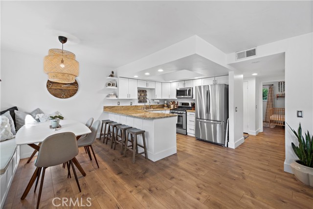 Detail Gallery Image 1 of 35 For 214 via Robina #1,  San Clemente,  CA 92672 - 2 Beds | 2 Baths