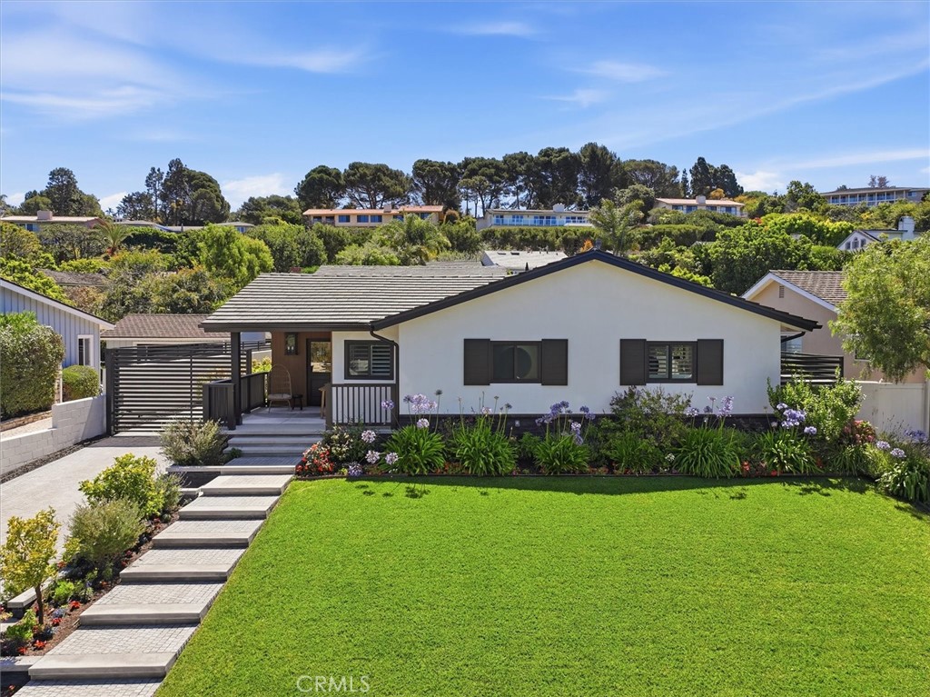 Picture of Palos Verdes Peninsula, CA 90274