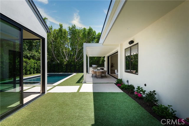 Detail Gallery Image 55 of 62 For 12335 Otsego St, Valley Village,  CA 91607 - 5 Beds | 6/1 Baths