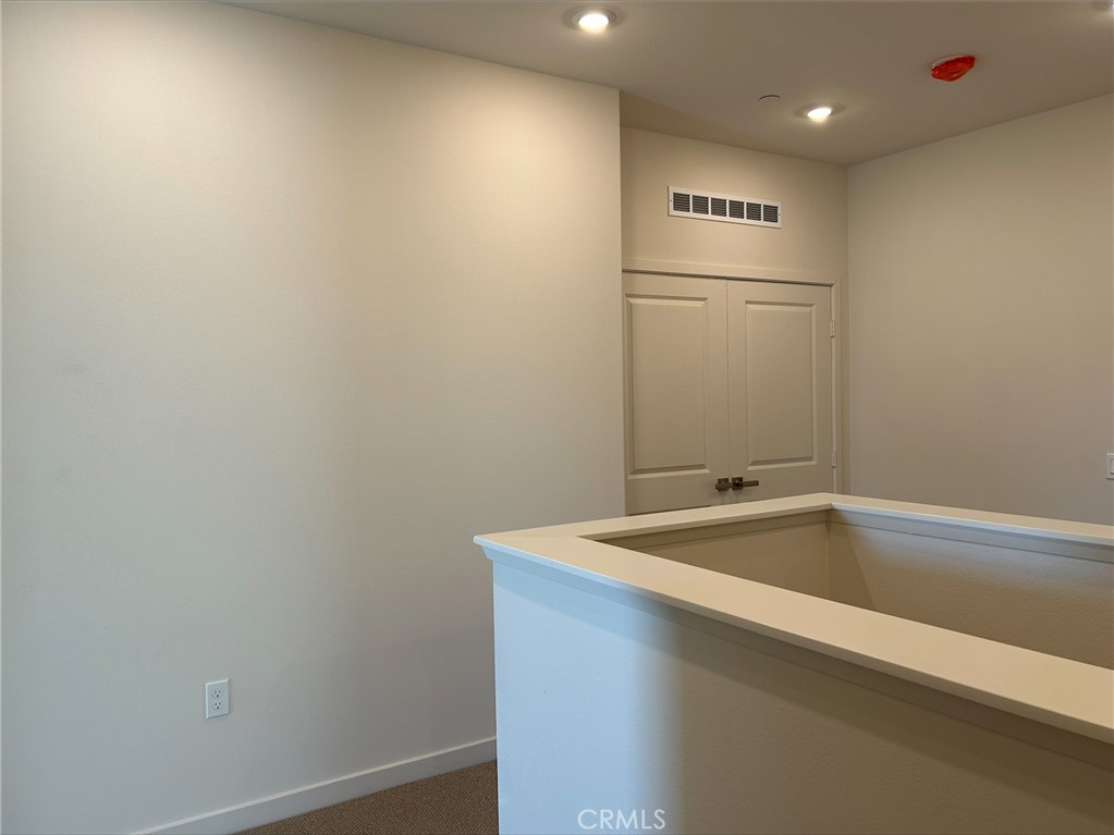 MLS #OC25257917 image #11