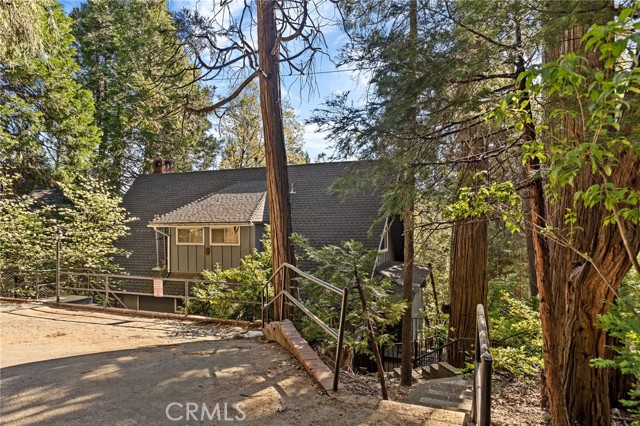 Detail Gallery Image 37 of 41 For 384 Primrose Cir, Lake Arrowhead,  CA 92352 - 4 Beds | 3 Baths