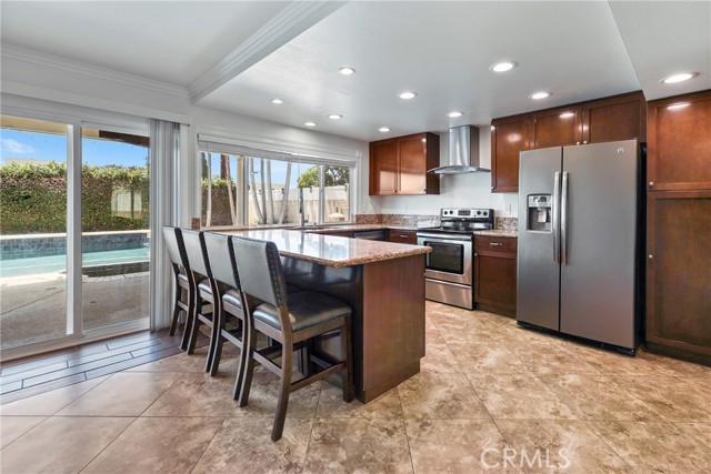 934 Mathewson Avenue, Placentia CA: https://media.crmls.org/medias/e740a25d-6223-4915-a25a-c34b93a9bd28.jpg
