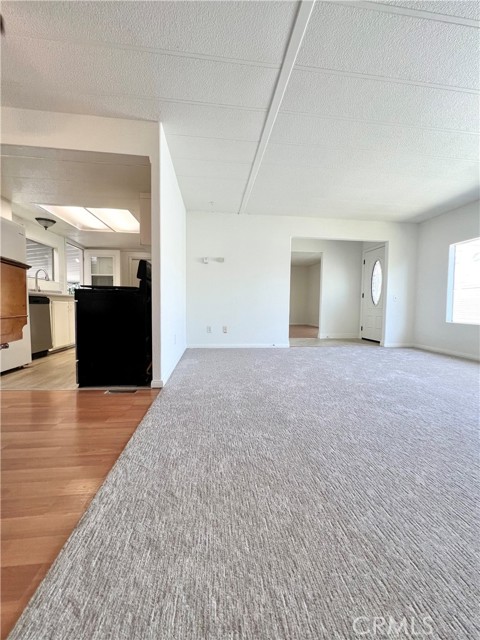 Living Room/Dining/Kitchen