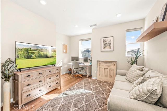 Detail Gallery Image 3 of 75 For 1281 Roots Way, Rancho Mission Viejo,  CA 92694 - 3 Beds | 2/1 Baths