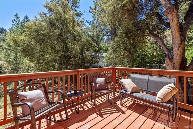 1808 Freeman Drive, Pine Mountain Club CA: https://media.crmls.org/medias/e7418863-6b03-4bb9-89c6-a4ef7b4be348.jpg
