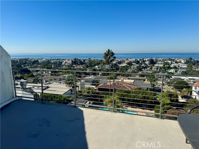 Detail Gallery Image 6 of 24 For 736 Gould Ave #30,  Hermosa Beach,  CA 90254 - 3 Beds | 3 Baths