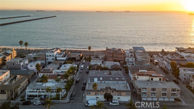 Detail Gallery Image 45 of 50 For 29 68th Pl, Long Beach,  CA 90803 - 3 Beds | 3 Baths