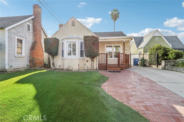 Detail Gallery Image 1 of 32 For 5442 Templeton St, Los Angeles,  CA 90032 - 3 Beds | 2 Baths