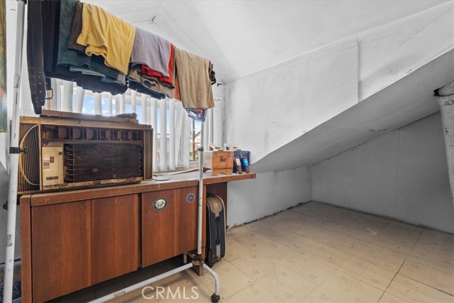 Detail Gallery Image 24 of 35 For 2823 E 6th, Los Angeles,  CA 90023 - 3 Beds | 2 Baths