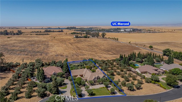 Image 9 of 69 For 2882 Trovare Court