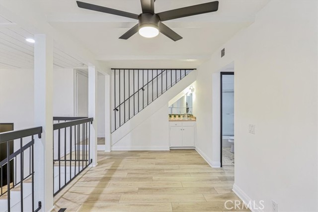 23467 Park Sorrento, Calabasas CA: https://media.crmls.org/medias/e744160f-f0bc-416d-9ee4-941af37874bf.jpg