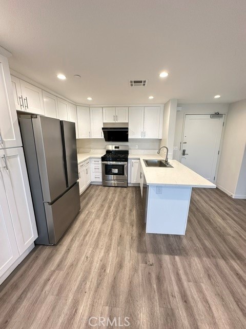 419 N Chandler Ave Unit: 303