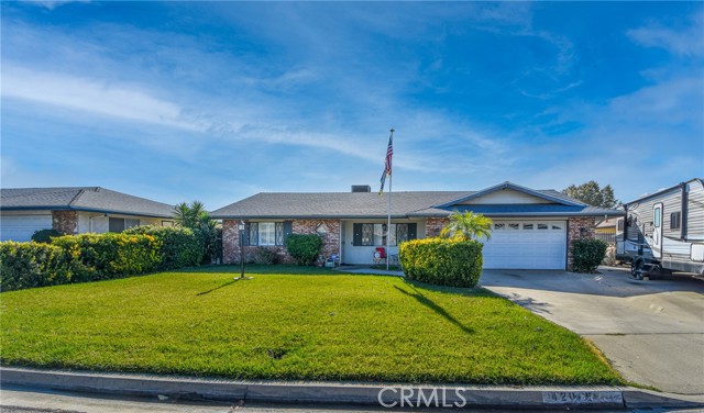 Detail Gallery Image 2 of 25 For 42065 Carnegie Ave, Hemet,  CA 92544 - 3 Beds | 2 Baths