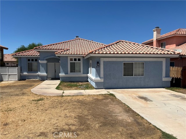 2125 Coyote Avenue, Calexico CA: https://media.crmls.org/medias/e7456497-49d6-4f92-9775-7d960be84966.jpg