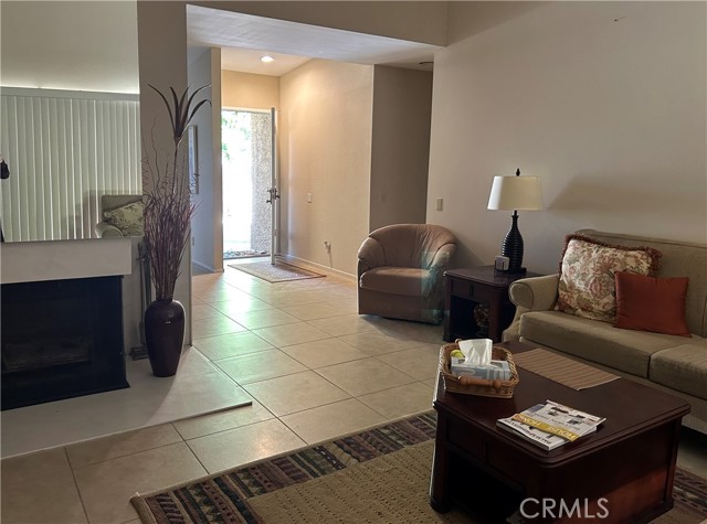 Image 7 of 30 For 1435 Tiffany