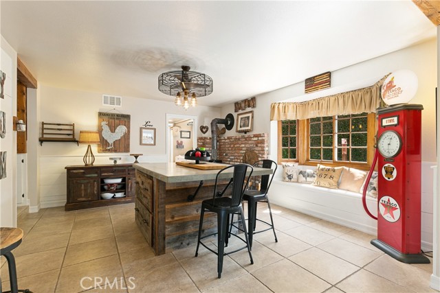 Detail Gallery Image 21 of 50 For 1261 N Tippetts, Anaheim,  CA 92807 - 4 Beds | 2/1 Baths