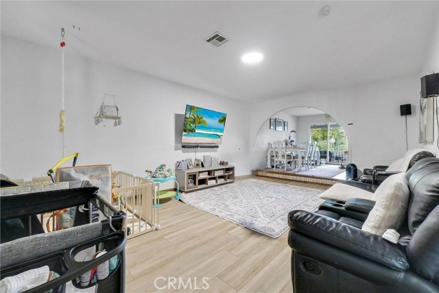 5291 Carnelian Street, Rancho Cucamonga CA: https://media.crmls.org/medias/e7463c48-4608-476d-b04c-036af3f5232f.jpg