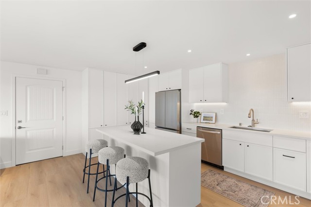 Detail Gallery Image 6 of 34 For 1200 E Ocean Bld #41,  Long Beach,  CA 90802 - 2 Beds | 2 Baths