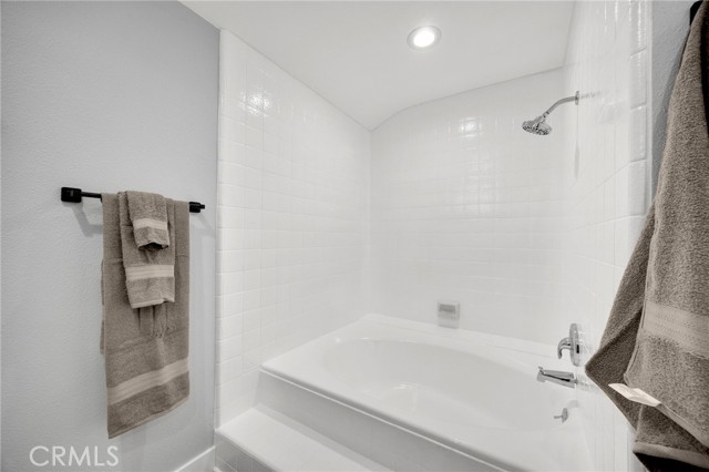 Detail Gallery Image 37 of 61 For 754 Stanford Cir, Placentia,  CA 92870 - 6 Beds | 4 Baths